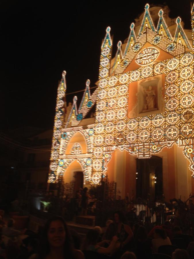Casa Vacanza Maria Antonieta มารีนาดีกาเมโรตา ภายนอก รูปภาพ