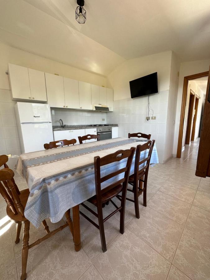 Casa Vacanza Maria Antonieta มารีนาดีกาเมโรตา ภายนอก รูปภาพ